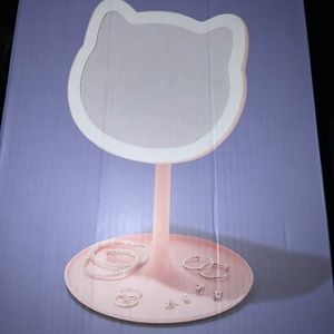 NIB Kitty LED Light Up Vanity Mirror